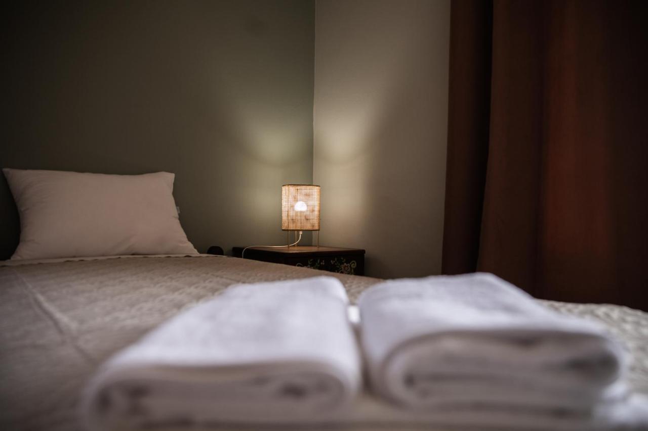 Villa Georgina B&B カタコロン エクステリア 写真