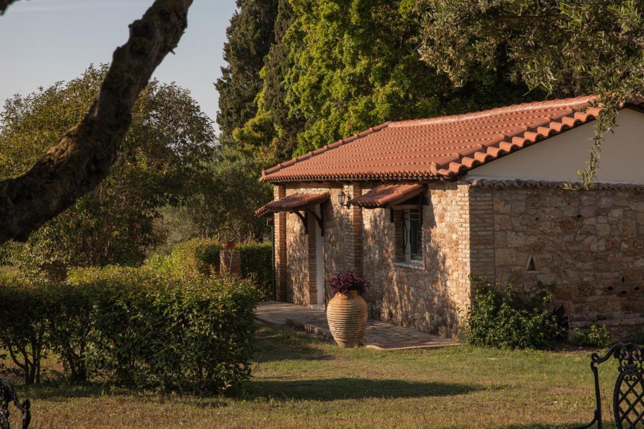 Villa Georgina B&B カタコロン エクステリア 写真