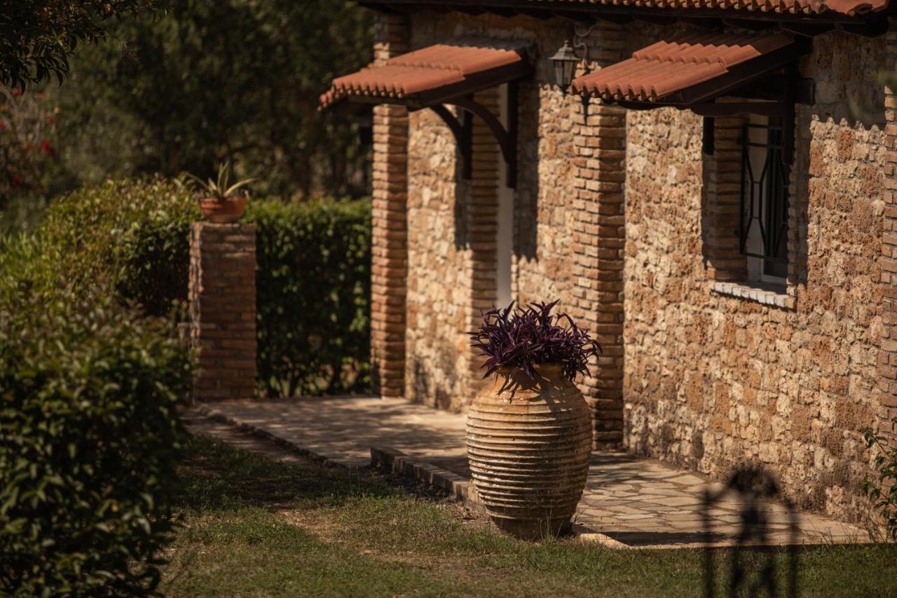 Villa Georgina B&B カタコロン エクステリア 写真