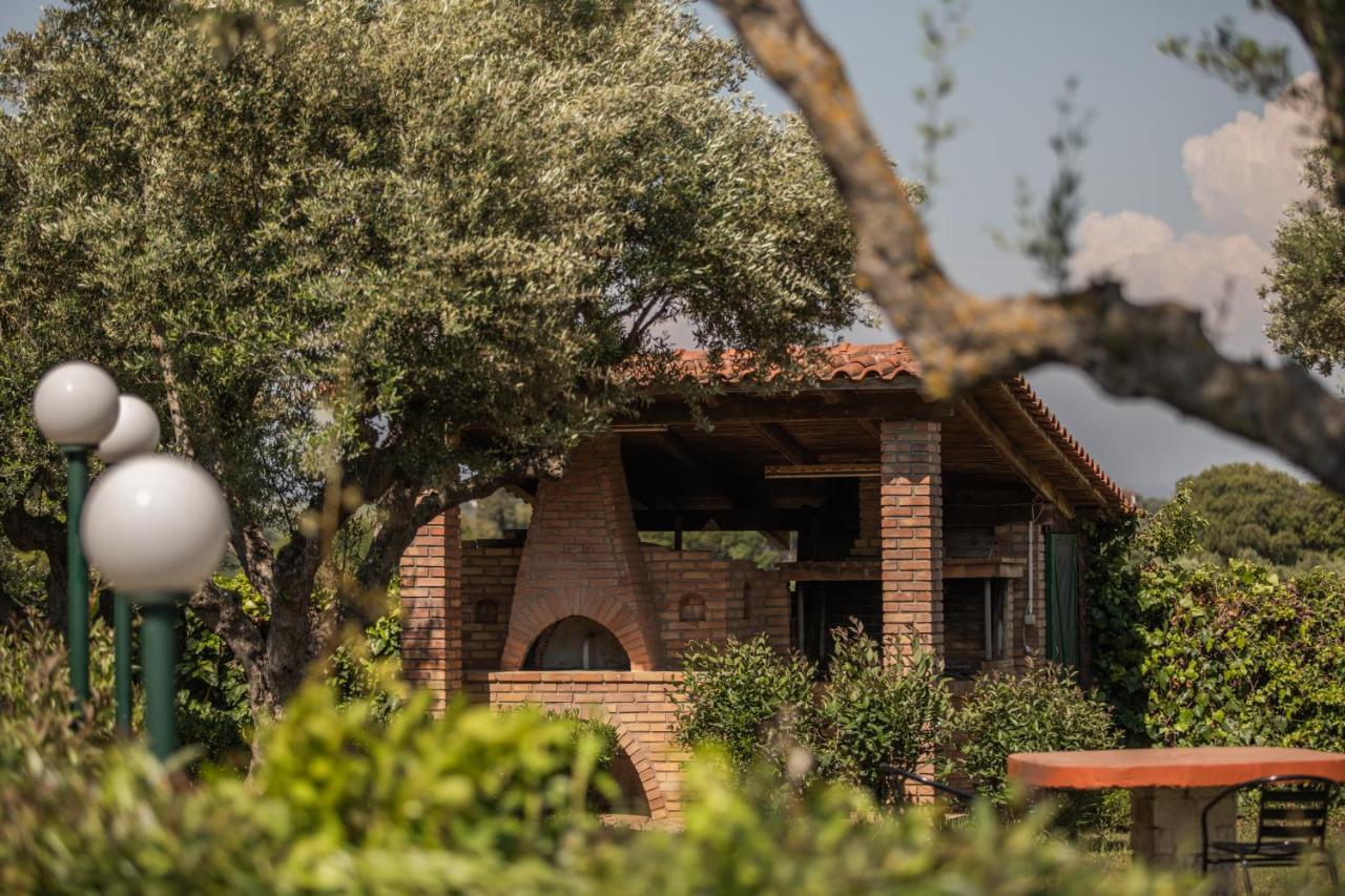 Villa Georgina B&B カタコロン エクステリア 写真